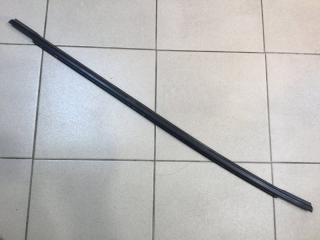 Фото запчасти накладка стекла задняя левая Hyundai Solaris 2010-2017 Б/У запчасть Запчасть накладка стекла задняя левая Hyundai Solaris 2010-2017