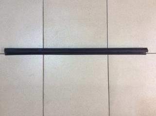 Запчасть накладка стекла задняя левая Ford Focus 2 2005-2008