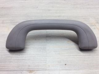 Фото запчасти ручка внутренняя потолочная передняя правая Hyundai Solaris 2010-2017 Б/У запчасть Запчасть ручка внутренняя потолочная передняя правая Hyundai Solaris 2010-2017