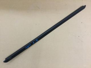 Запчасть накладка стекла заднего Renault Logan 2005-2014