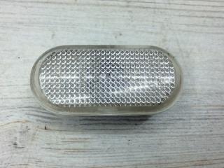 Запчасть повторитель на крыло Renault Logan 2008