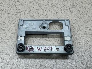 Запчасть кронштейн (сопут. товар) Mercedes Benz С-Class 2010