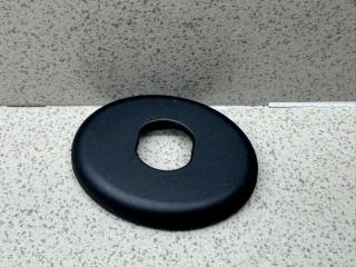 Запчасть накладка декоративная Mercedes Benz С-Class 2019