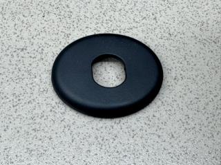 Запчасть накладка декоративная Mercedes Benz С-Class 2019