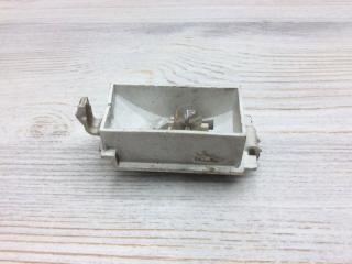 Запчасть плафон салонный Renault Logan 2008