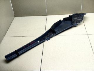 Запчасть решетка стеклооч. (планка под лобовое стекло) левая Renault Logan 2011