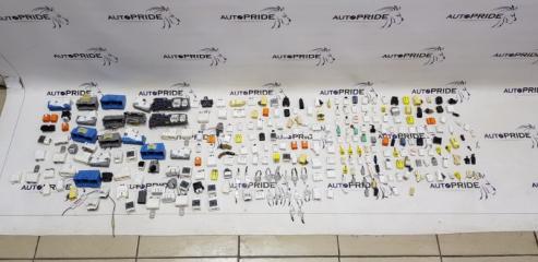 Запчасть разъемы в ассортименте Mazda Atenza 2011