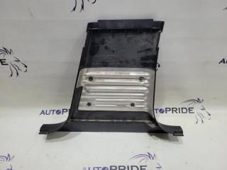 Накладка стойки E-Class 2000 W210 M111E20EVOML Накладка стойки E-Class 2000 W210 M111E20EVOML