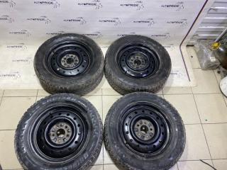 Комплект из 4-х Колесо шипованное R16 / 215 / 60 bridgestone ice cruiser 5x114.3 штамп. 40ET (б/у)