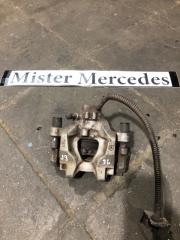 Запчасть суппорт тормозной задний левый Mercedes-Benz C-Class 2012