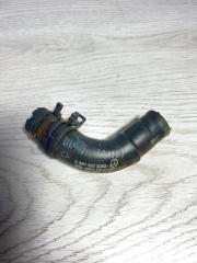 Патрубок системы охлаждения Mercedes-Benz C-Class C250 2012