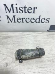 Патрубок системы охлаждения Mercedes-Benz E-Class E250 2012