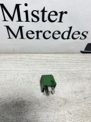 Фото запчасти реле Mercedes-Benz M-Class ML300 CDI 2011 контрактная запчасть Запчасть реле Mercedes-Benz M-Class ML300 CDI 2011