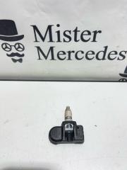 Запчасть датчик давления шин Mercedes-Benz A-Class A180 2014