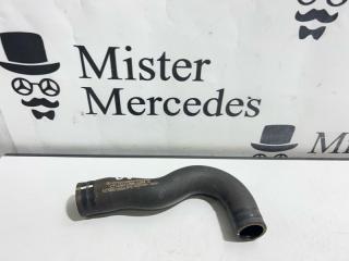 Патрубок системы охлаждения Mercedes-Benz A-Class A180 2014