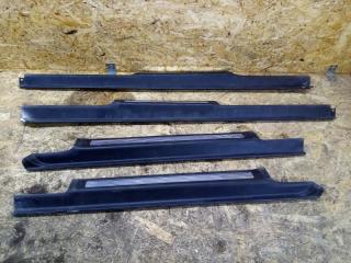 Накладка на порог R-class 2006 W251 3.5 V6 272 л.с. Накладка на порог R-class 2006 W251 3.5 V6 272 л.с.