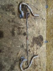 Запчасть петли крышки багажника Nissan Almera Classic