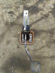 Запчасть педаль тормоза Nissan Almera N16