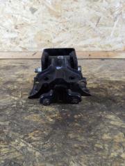 Фото запчасти подушка двигателя правая Mitsubishi Lancer 10 Б/У запчасть Запчасть подушка двигателя правая Mitsubishi Lancer 10