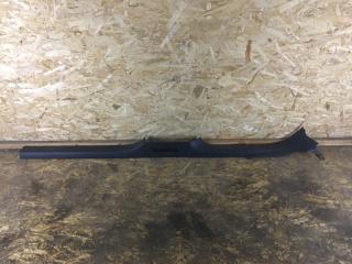 Запчасть накладка на порог правая Volkswagen jetta 2014