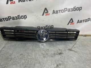 Решетка радиатора Volkswagen jetta 2012