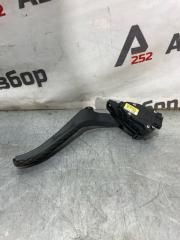 Фото запчасти педаль газа Volkswagen Touareg 2011 контрактная запчасть Запчасть педаль газа Volkswagen Touareg 2011