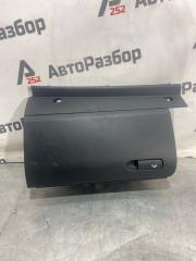 Бардачок Volkswagen Touareg 2011