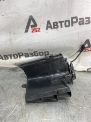 Воздуховод задний Volkswagen Touareg 2016