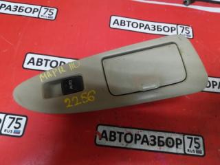 Кнопка стеклоподъемника задняя правая TOYOTA WINDOM
