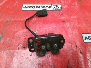 Замок багажника TOYOTA LAND CRUISER
