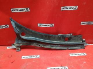 Запчасть решетка правый MAZDA DEMIO 2003