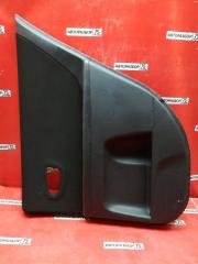 Обшивка двери задняя правая TOYOTA VITZ 2007