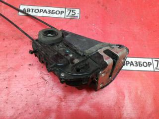 Замок двери передний правый TOYOTA VITZ 2007