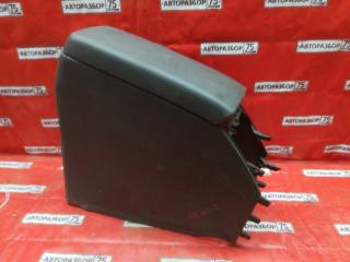 Бардачок между сиденьями TOYOTA PRIUS 2011