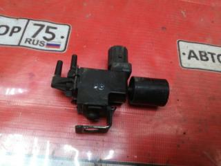 Клапан вакуумный SABER 1999 UA4 J25A Клапан вакуумный SABER 1999 UA4 J25A