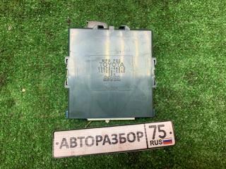 Электронный блок TOYOTA ISIS 2009