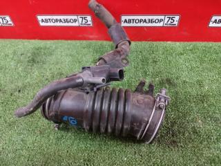 Запчасть патрубок воздухозаборника TOYOTA VITZ 2009