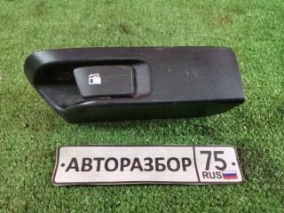 Запчасть ручка открывания бензобака TOYOTA VITZ 2009