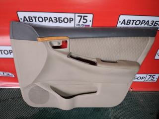 Обшивка двери передняя правая TOYOTA COROLLA RUNX 2004