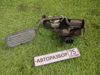 Педаль газа TOYOTA COROLLA RUNX 2004