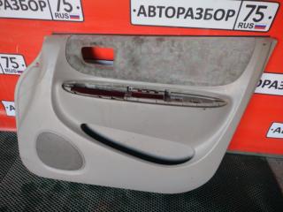Обшивка двери передняя правая TOYOTA COROLLA SPACIO 1997