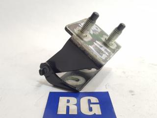 Запчасть петля крышки багажника левая Ford Focus 3 2011