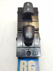 Запчасть кнопка центрального замка передняя Nissan Qashqai 2016