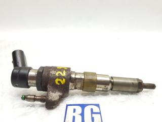 Запчасть форсунка топливная Volvo C30 2010