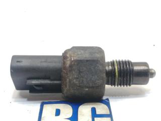 Запчасть датчик заднего хода Hyundai Matrix 2001