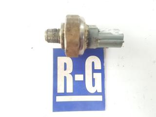 Запчасть датчик давления масла Nissan Juke 2013