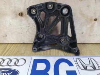 Запчасть кронштейн Opel Antara 2012