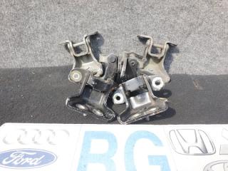 Запчасть петля двери Mercedes-Benz M-Class 2004