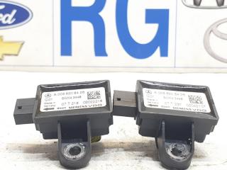 Запчасть датчик удара Mercedes-Benz R-Class 2007