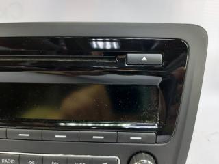 Магнитола Rapid 2014 1.2 TSI CBZ Магнитола Rapid 2014 1.2 TSI CBZ